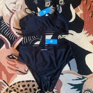 Cupshe bikini M/L